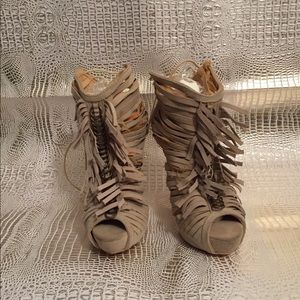 *Never Worn* Fringe peep toe ankle Heels